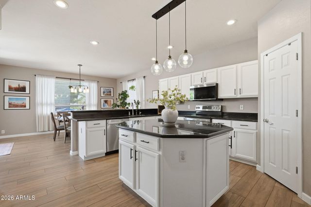 867 W ROCKROSE Way, Chandler, AZ 85248