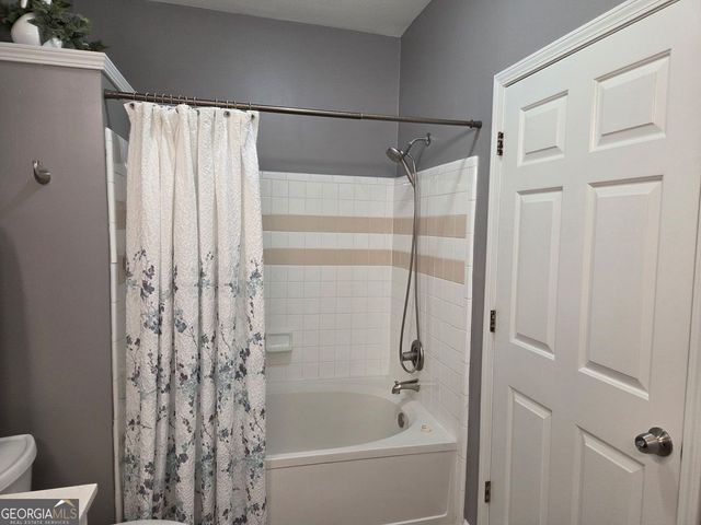 211 Edinburgh Court, Alpharetta, GA 30004