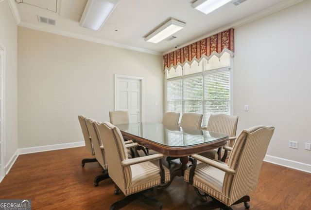211 Edinburgh Court, Alpharetta, GA 30004