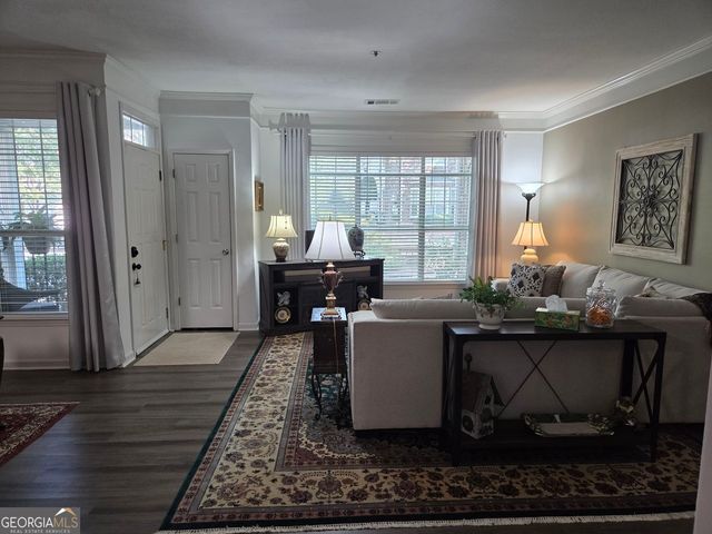 211 Edinburgh Court, Alpharetta, GA 30004