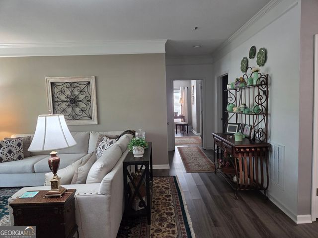 211 Edinburgh Court, Alpharetta, GA 30004