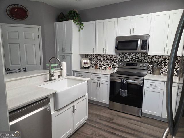 211 Edinburgh Court, Alpharetta, GA 30004