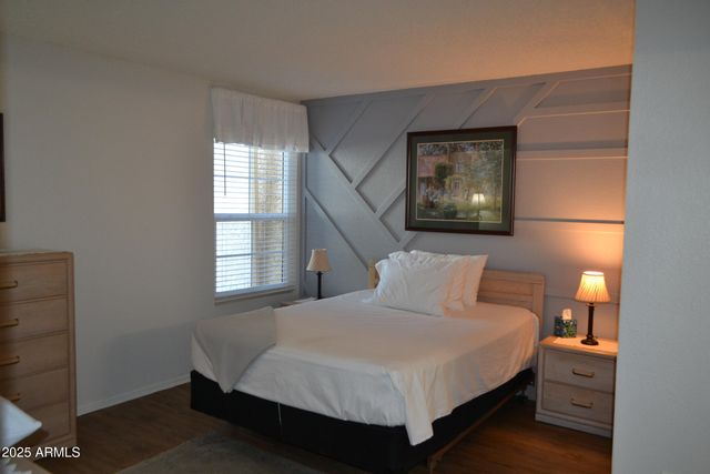 455 S DELAWARE Drive 179, Apache Junction, AZ 85120