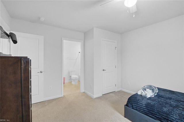 216 Mayberry CT, Newport News, VA 23601