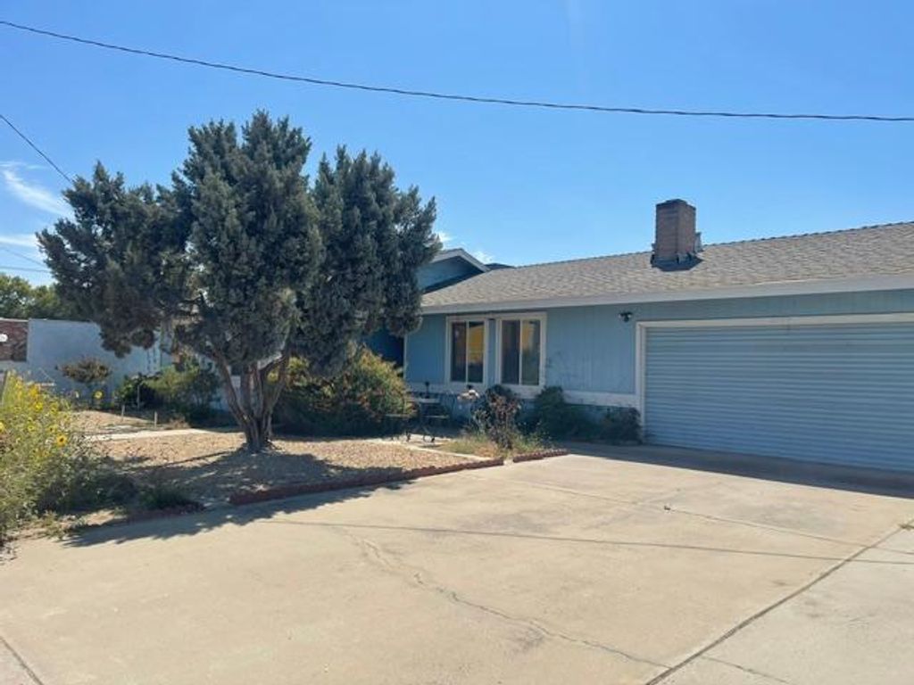 Image 1 of property listing at 20055 Geer Avenue, Hilmar, CA 95324