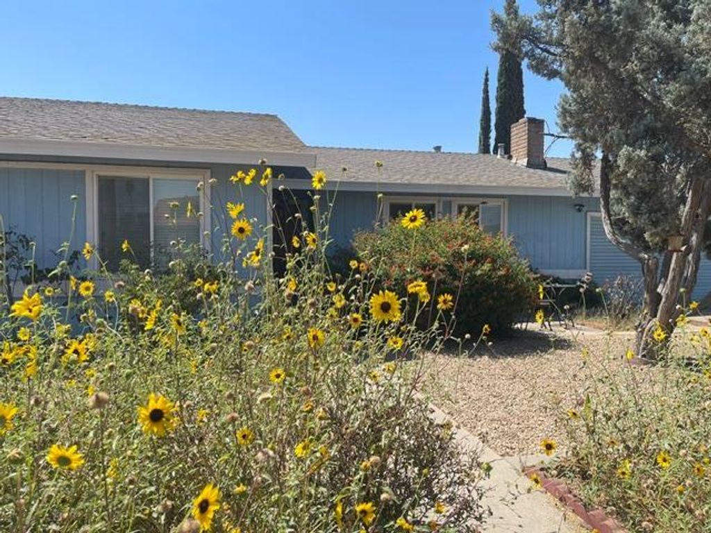 Image 2 of property listing at 20055 Geer Avenue, Hilmar, CA 95324