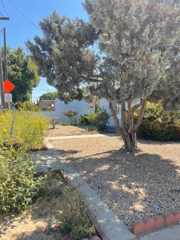 Image 5 of property listing at 20055 Geer Avenue, Hilmar, CA 95324