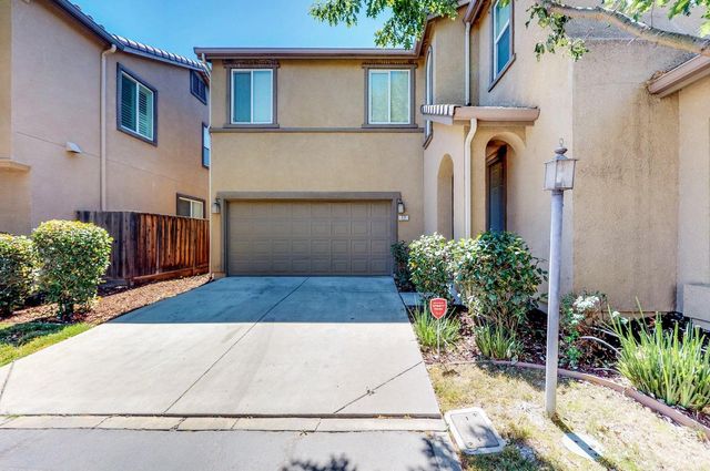 17 Outer Banks Pl, Sacramento, CA 95835