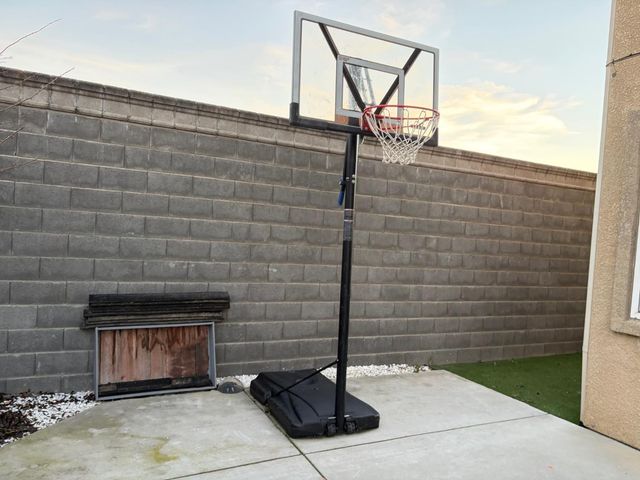 17 Outer Banks Pl, Sacramento, CA 95835