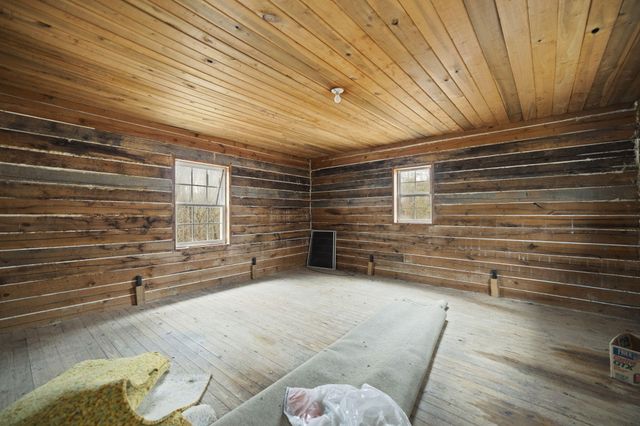 643 Baker Barr Subdivision Road, Beattyville, KY 41311