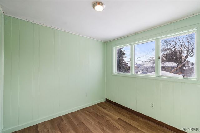 1271 Cleveland Drive, Cheektowaga, NY 14225