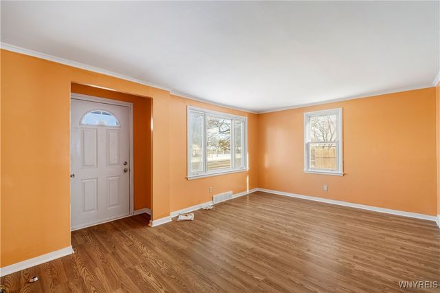 1271 Cleveland Drive, Cheektowaga, NY 14225