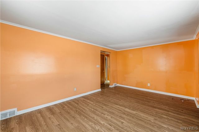 1271 Cleveland Drive, Cheektowaga, NY 14225