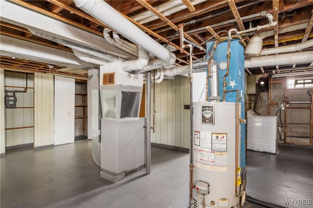 1271 Cleveland Drive, Cheektowaga, NY 14225