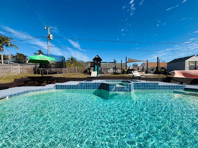 1464 HOWLAND BOULEVARD, Deltona, FL 32738