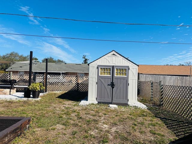 1464 HOWLAND BOULEVARD, Deltona, FL 32738