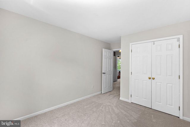 46415 HAMPSHIRE STATION DR, Sterling, VA 20165