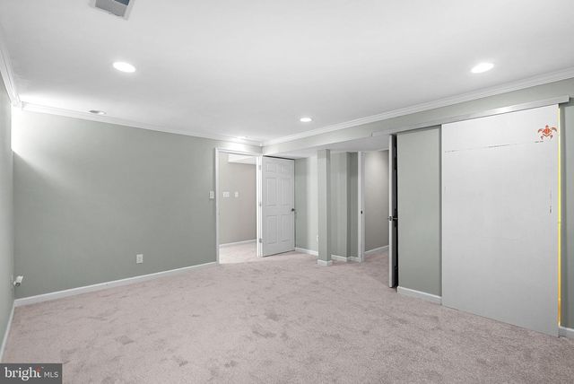 46415 HAMPSHIRE STATION DR, Sterling, VA 20165