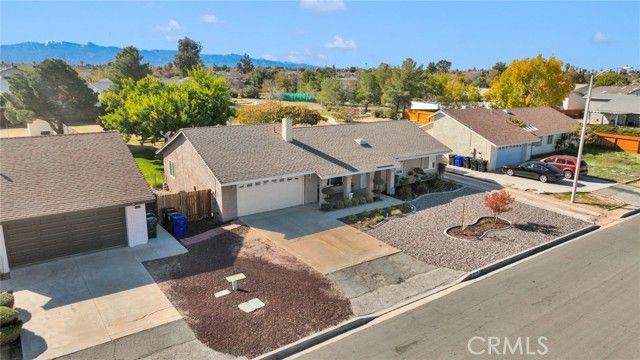 12718 Triple Tree Terrace, Victorville, CA 92392