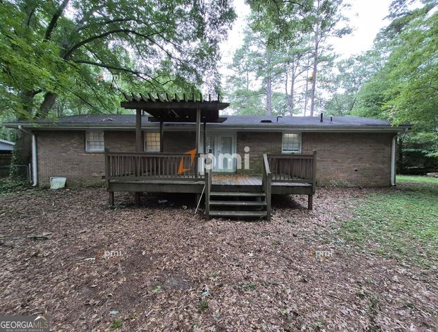 650 Jefferson Avenue, Fayetteville, GA 30214