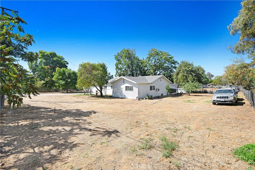 6523 Lorena, Jurupa Valley, CA 91752 — photo 2