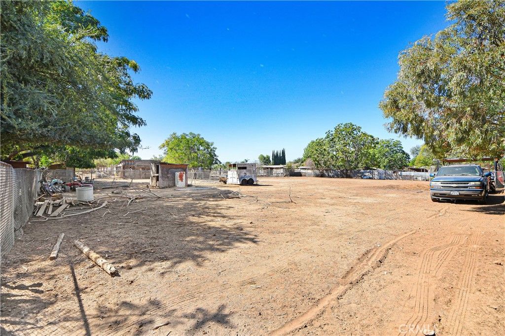 6523 Lorena, Jurupa Valley, CA 91752 — photo 5