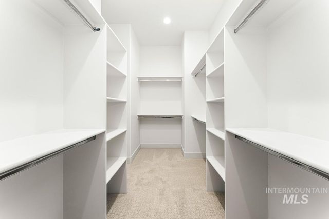 13424 N Spring Creek Way, Boise, ID 83714