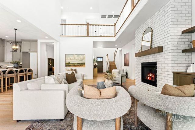 13424 N Spring Creek Way, Boise, ID 83714