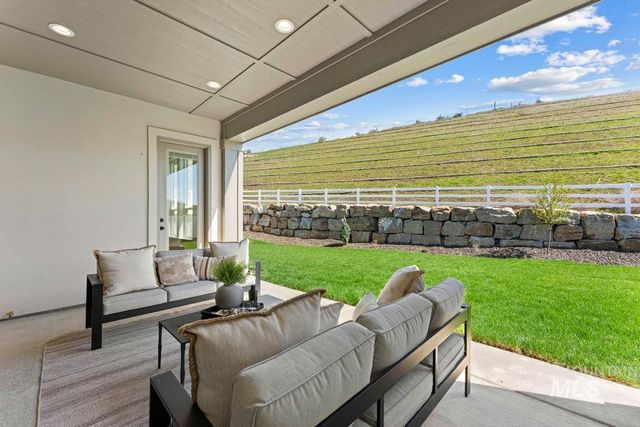 13424 N Spring Creek Way, Boise, ID 83714