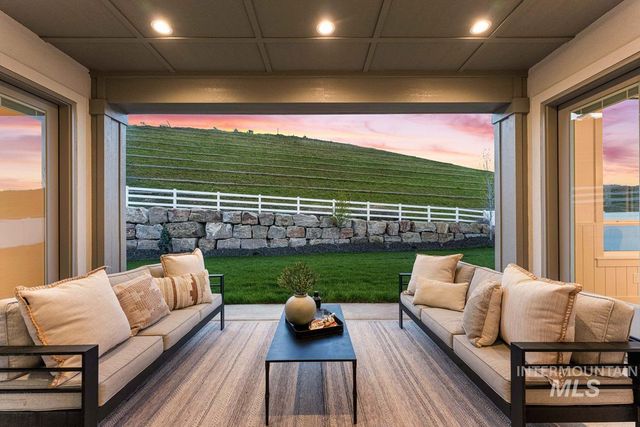 13424 N Spring Creek Way, Boise, ID 83714