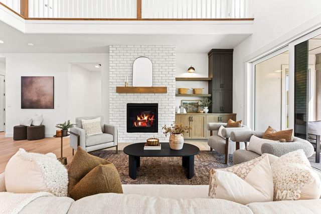 13424 N Spring Creek Way, Boise, ID 83714