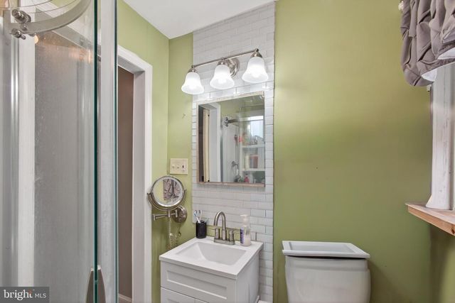 298 DIAMOND ST, Pottstown, PA 19464