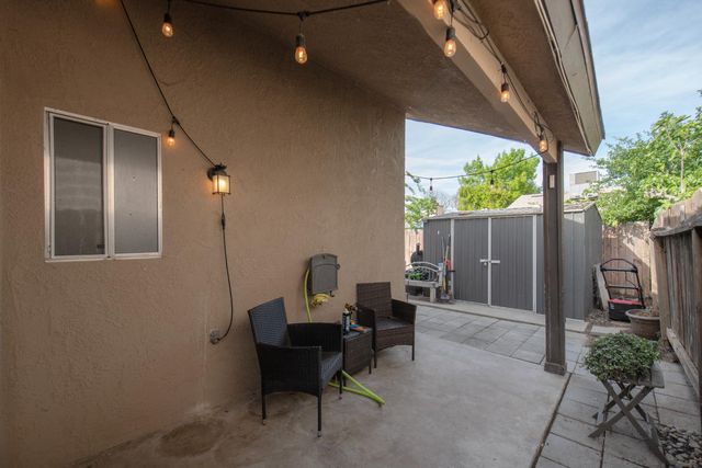 2609 N Hanover Avenue, Fresno, CA 93722