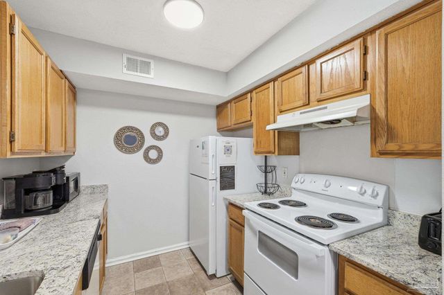 4090 Dancing Cloud Ct 241, Destin, FL 32541