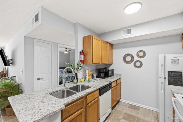 4090 Dancing Cloud Ct 241, Destin, FL 32541