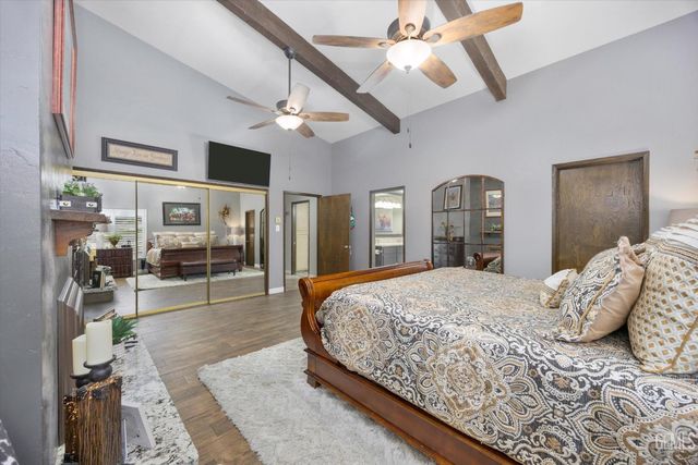 16451 Barton Lane, Bakersfield, CA 93314