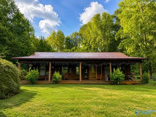 113 North Drive, Somerville, AL 35670