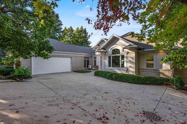 5881 SHORE ACRES ROAD, New Franken, WI 54229