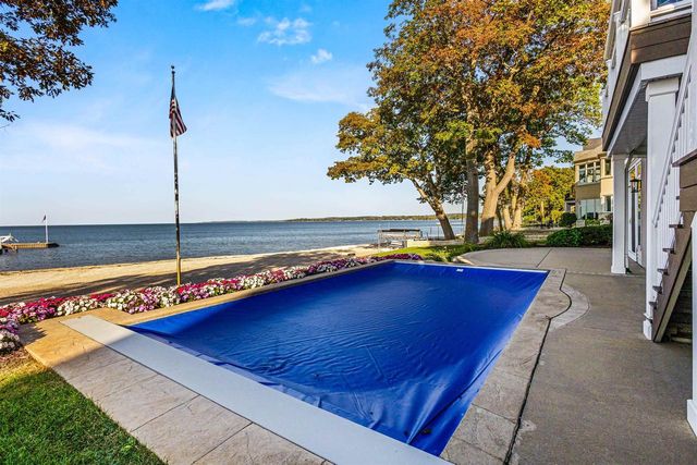 5881 SHORE ACRES ROAD, New Franken, WI 54229