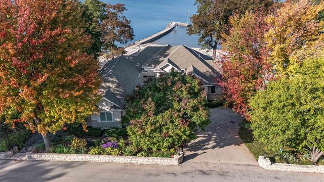 5881 SHORE ACRES ROAD, New Franken, WI 54229