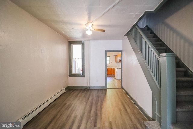 121 S WEST ST, York, PA 17401