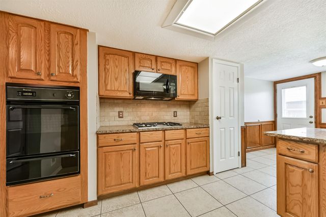 4223 Nations Drive, Pasadena, TX 77505