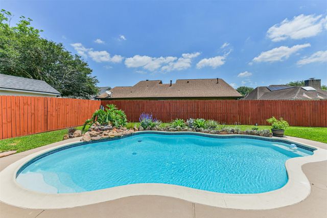4223 Nations Drive, Pasadena, TX 77505