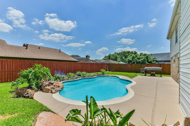 4223 Nations Drive, Pasadena, TX 77505
