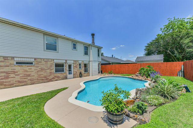 4223 Nations Drive, Pasadena, TX 77505