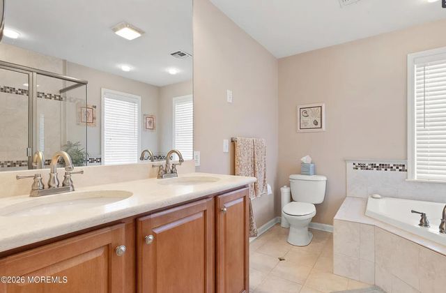 15 S Jackson Avenue, Manasquan, NJ 08736