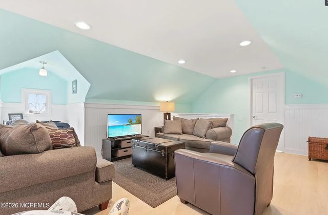 15 S Jackson Avenue, Manasquan, NJ 08736