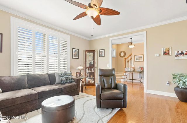 15 S Jackson Avenue, Manasquan, NJ 08736