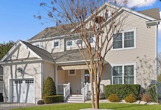 15 S Jackson Avenue, Manasquan, NJ 08736