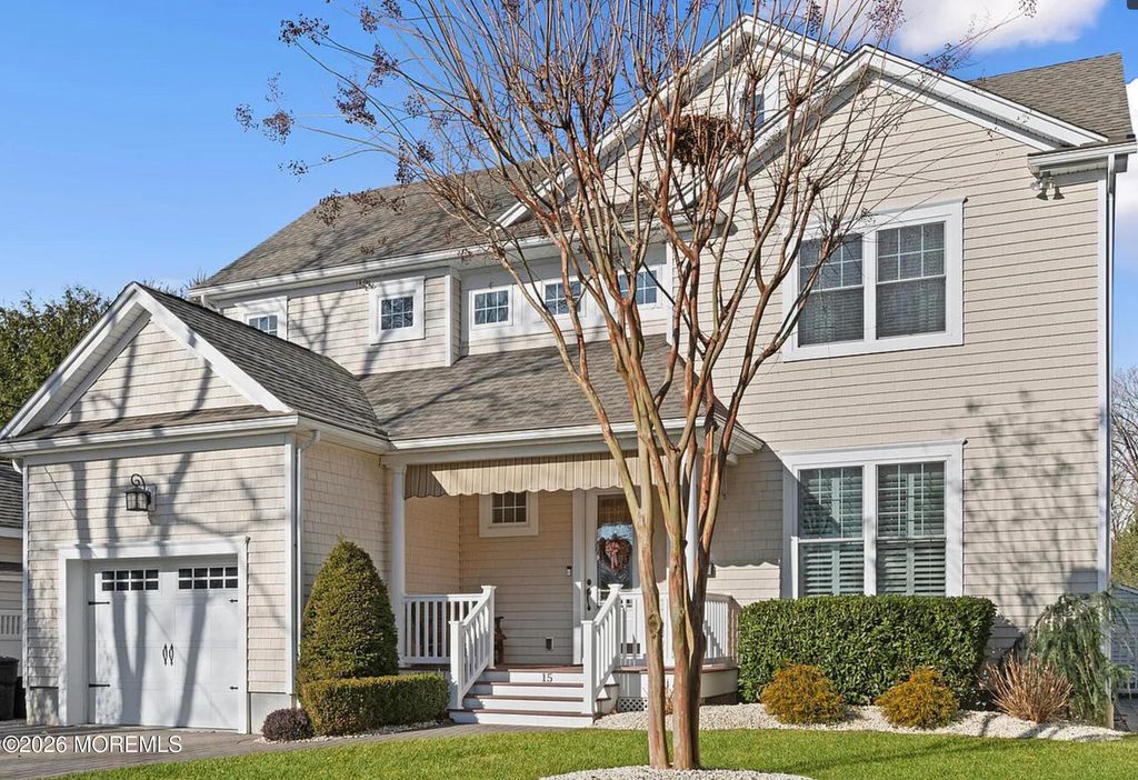 15 S Jackson Avenue, Manasquan, NJ 08736